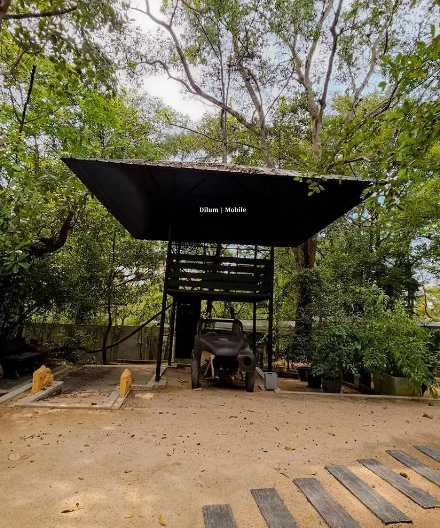 Ceylon Kingsmen Garden - Katunayake Airport Transit Hotels 尼甘布