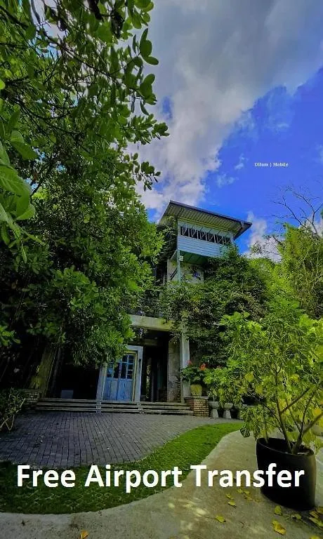 Ceylon Kingsmen Garden - Katunayake Airport Transit Hotels Negombo